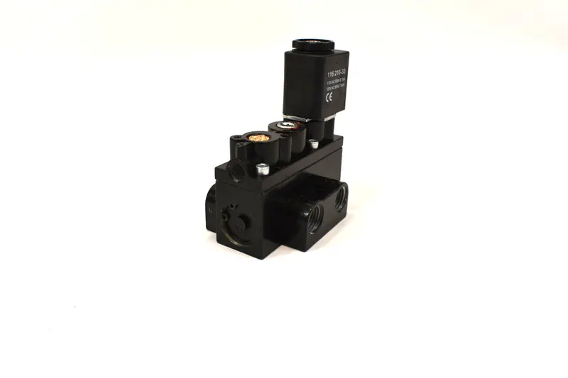 Ingersoll Rand Solenoid Valve Replacement - A212ss-120-A 1