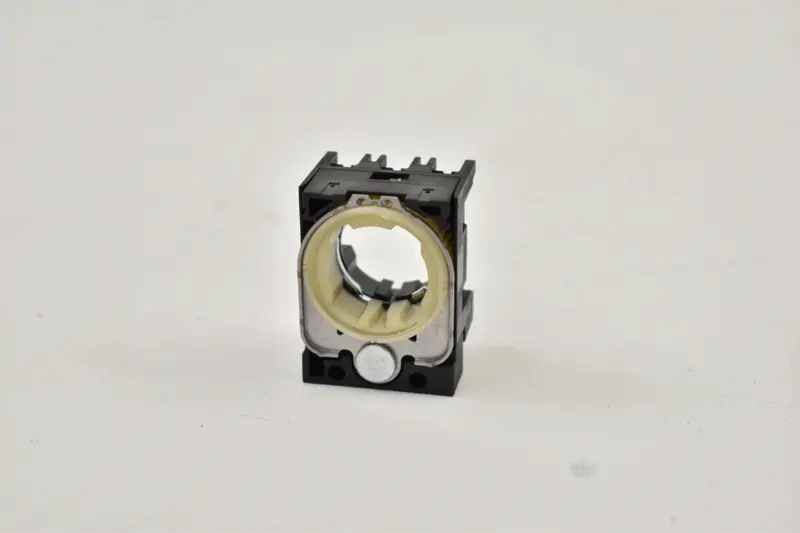 Siemens 3-Way Module Holder Replacement - 3Su15000aa100aa0 1